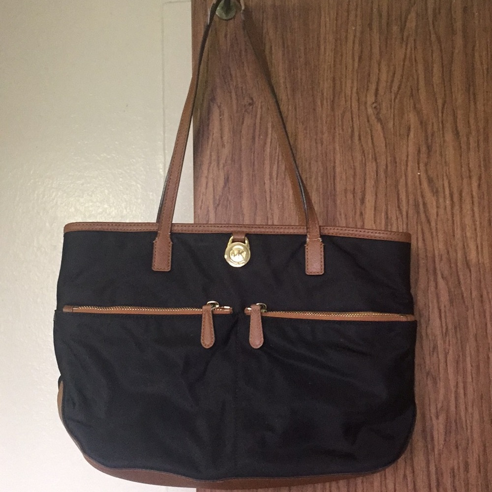 Michael kors tote